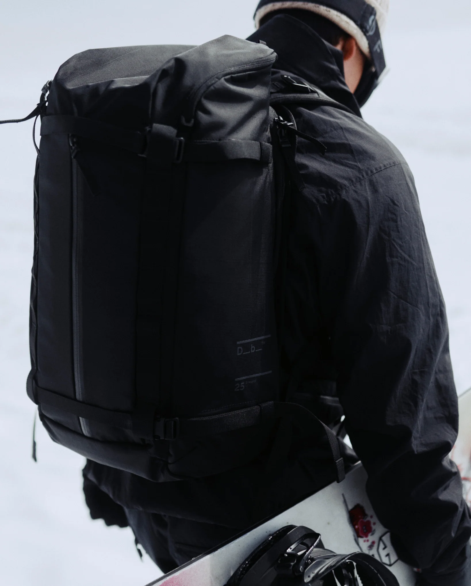 Backcountry Backpack 25L Black Out - Image 7