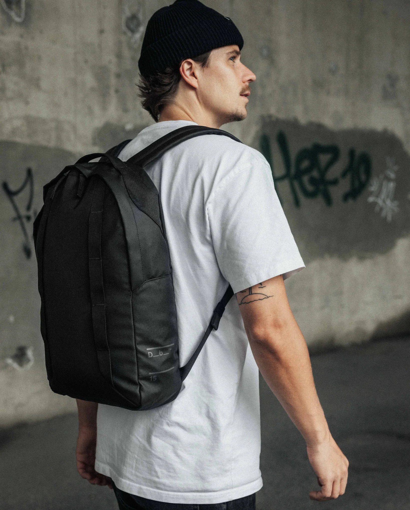 Daypack 15L Black Out - Image 2