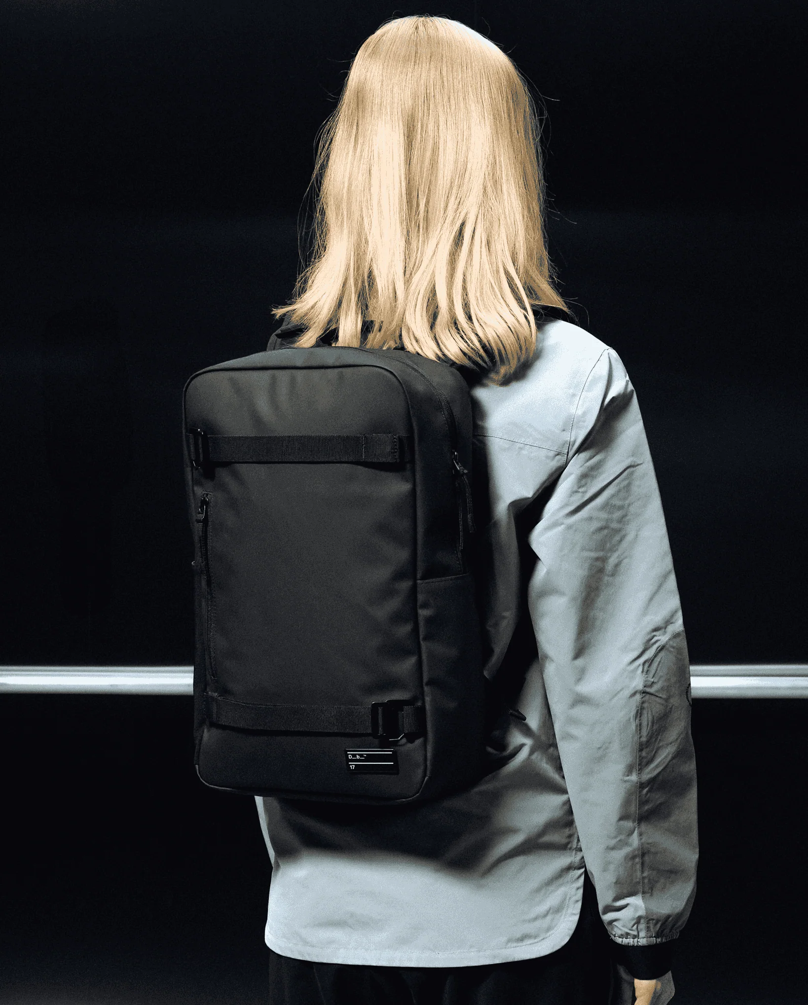 Daypack 17L Black Out - Image 2