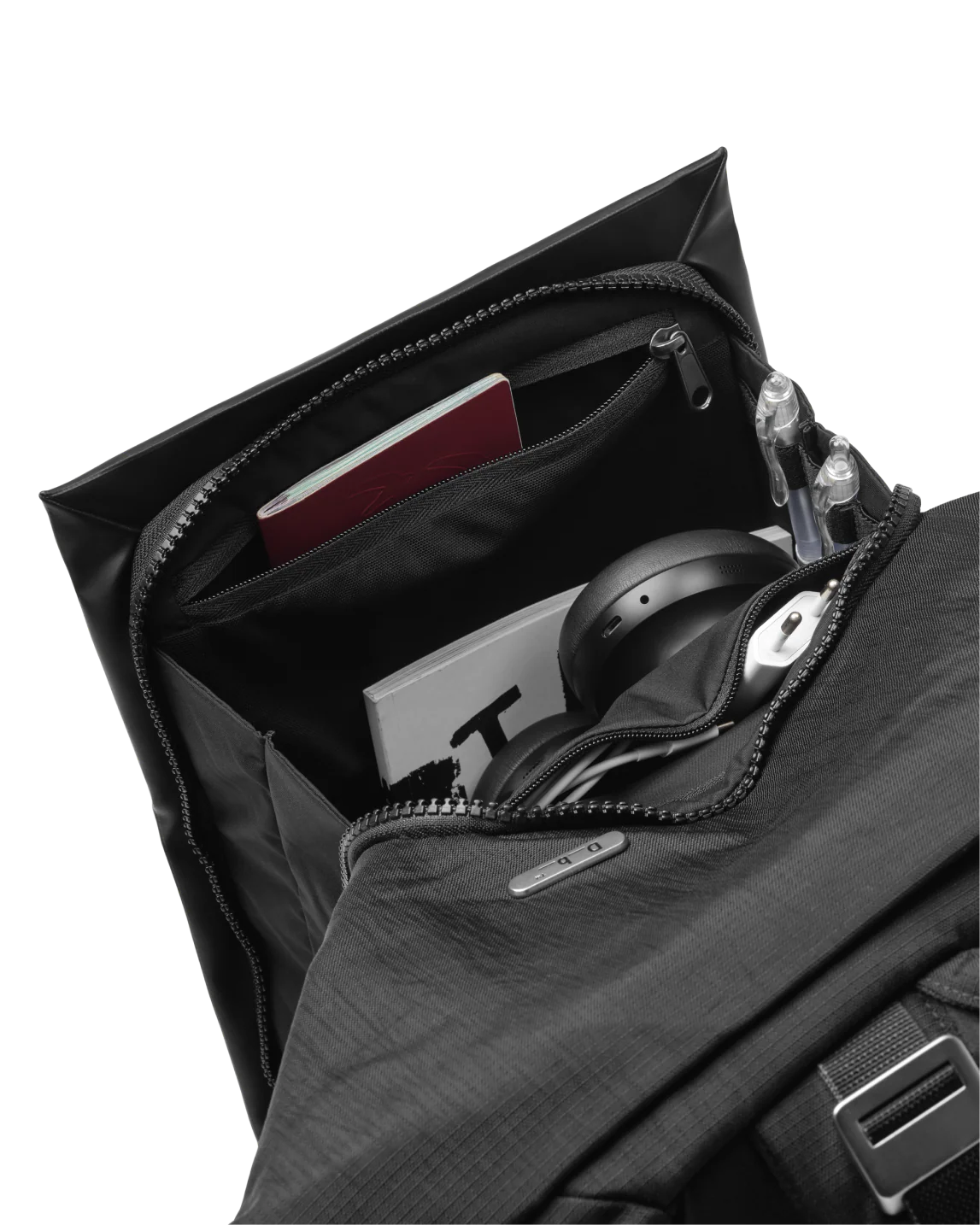 Entour Backpack 26L Black Out - Image 7