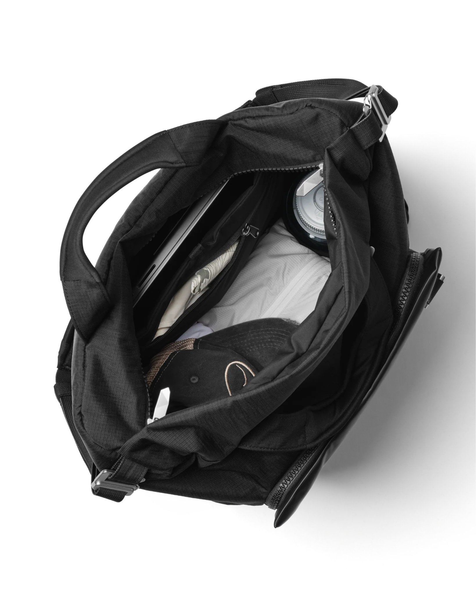 Entour Helmet Bag 32L Black Out - Image 7