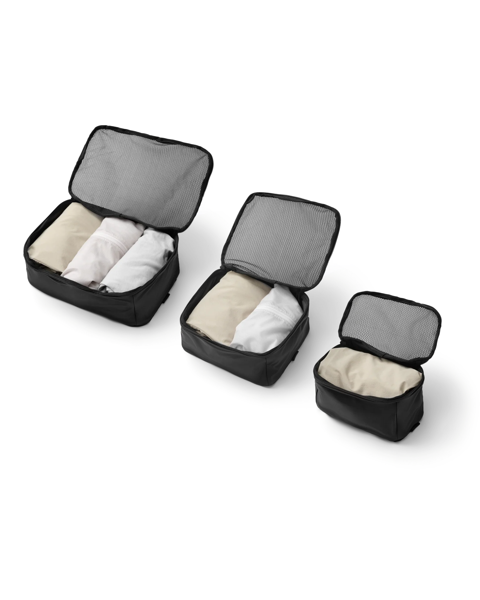 Essential Packing Cube L Black Out - Image 5