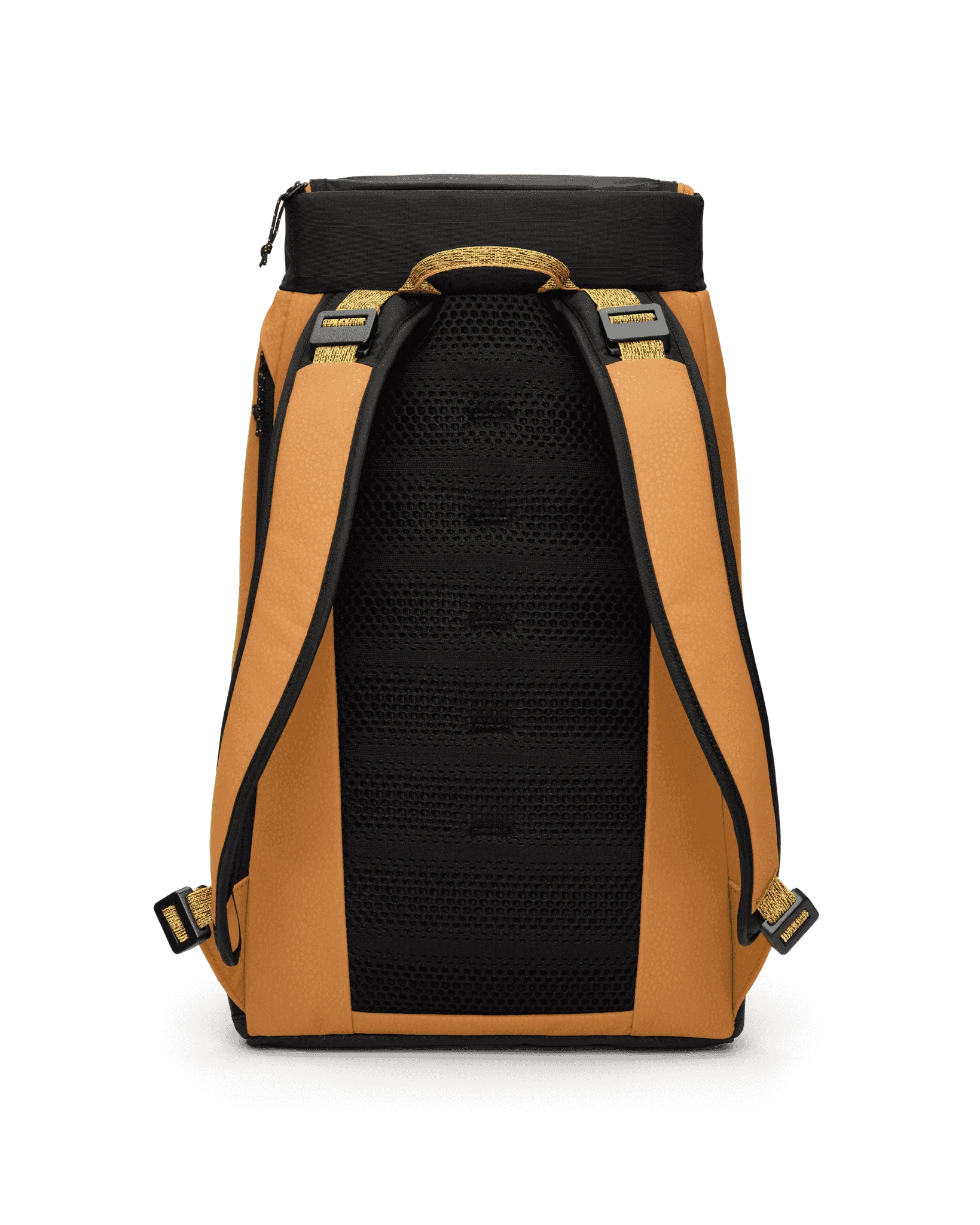Hugger Backpack 25L Acorn Brown - Image 4