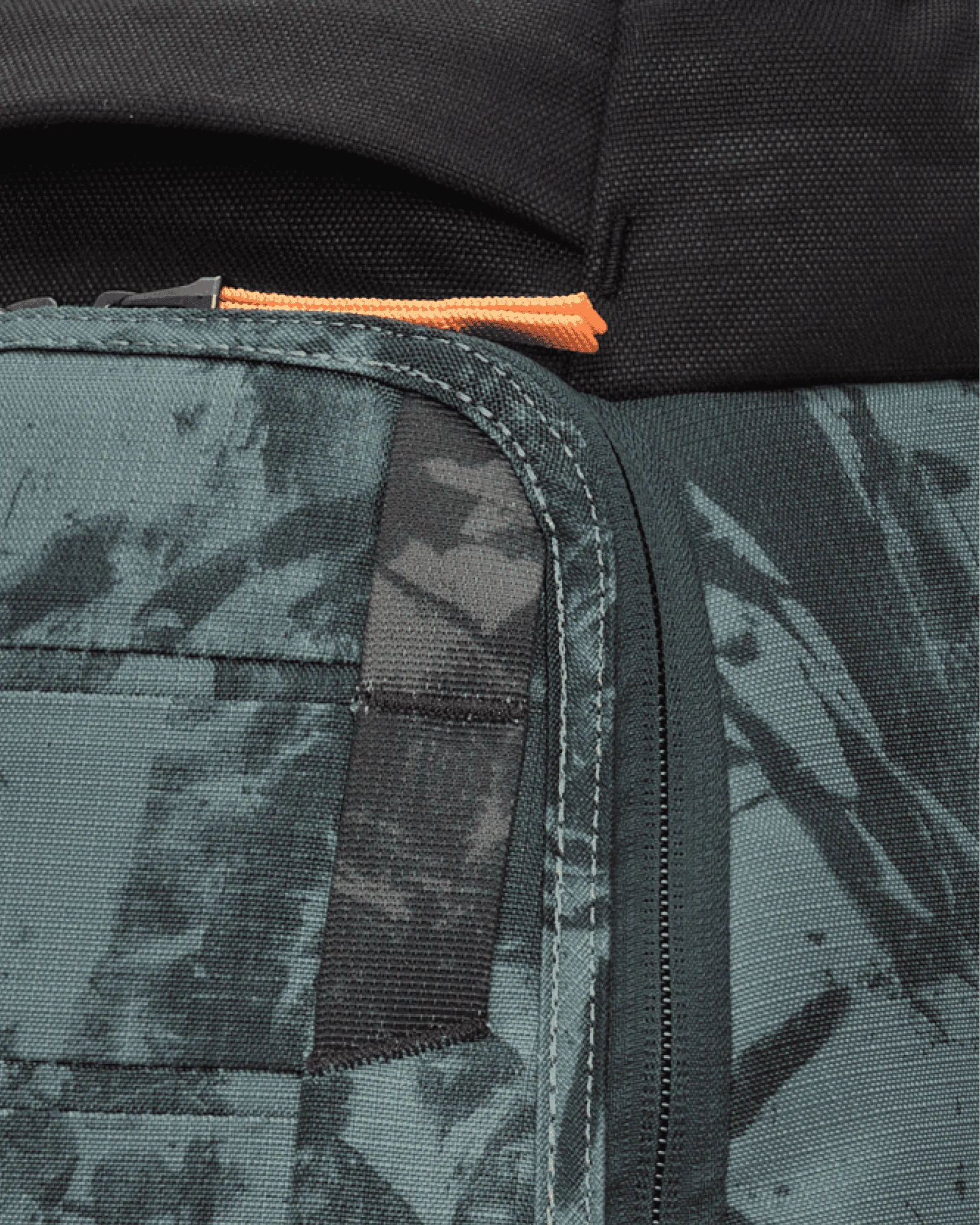Hugger Backpack 25L Agate Green - Image 8