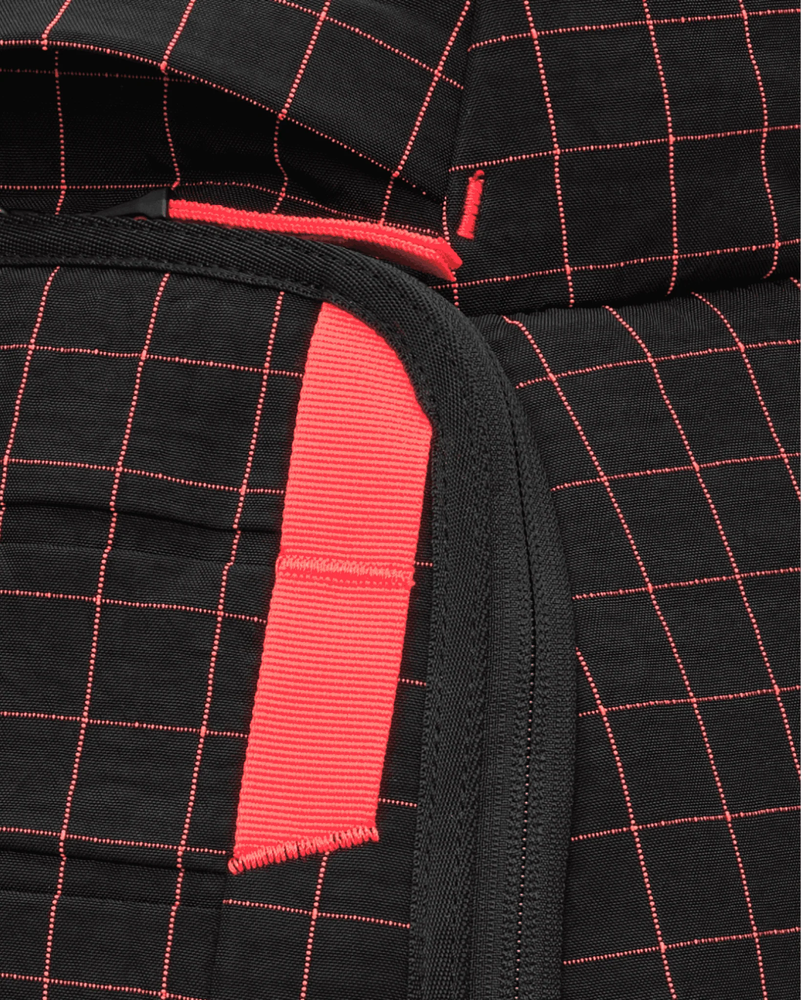 Hugger Backpack 25L Coral Flash - Image 10