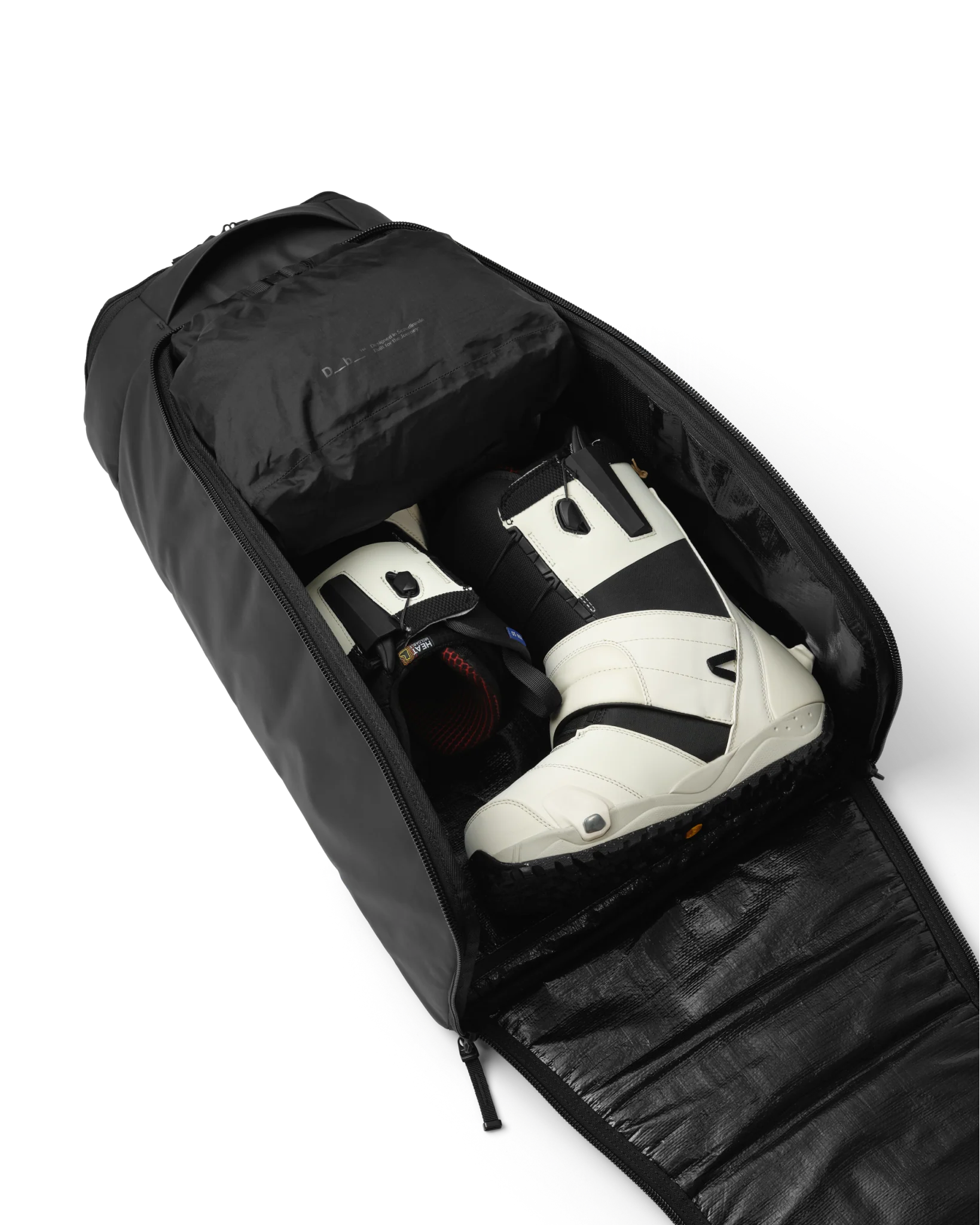 Hugger Bootpack 45L Black Out - Image 11