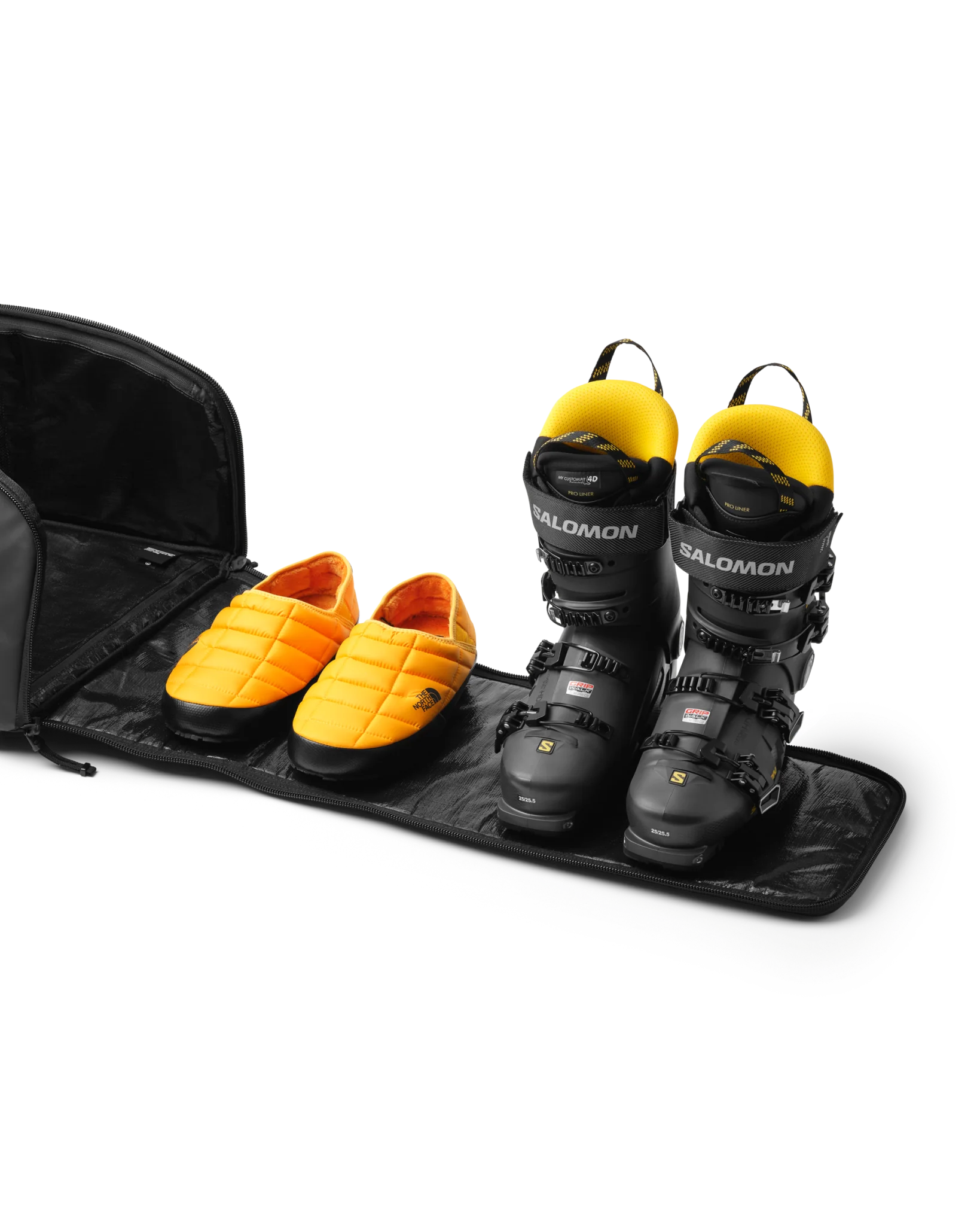 Hugger Bootpack 45L Black Out - Image 5
