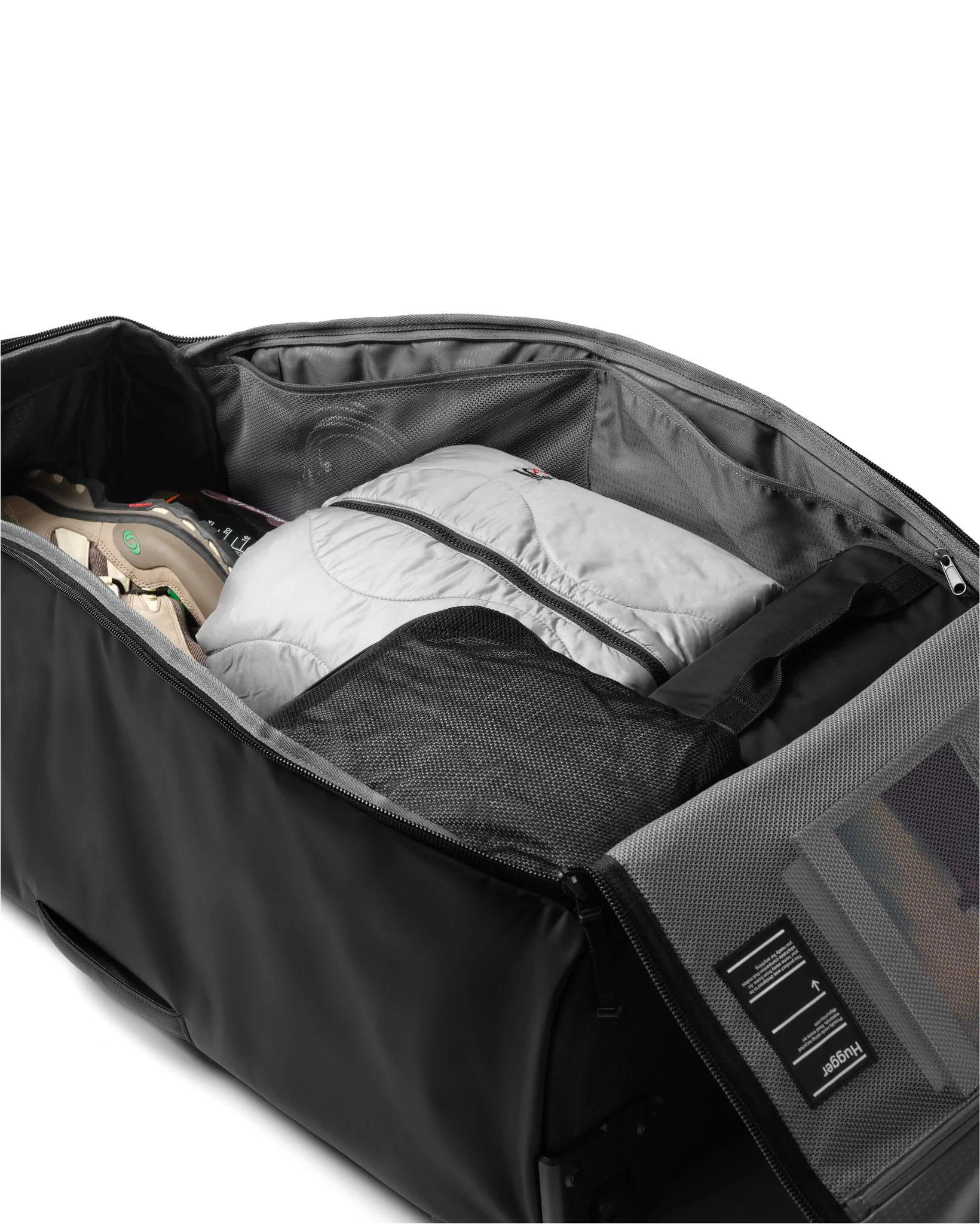 Hugger Roller Bag Check-in 90L Black Out - Image 10
