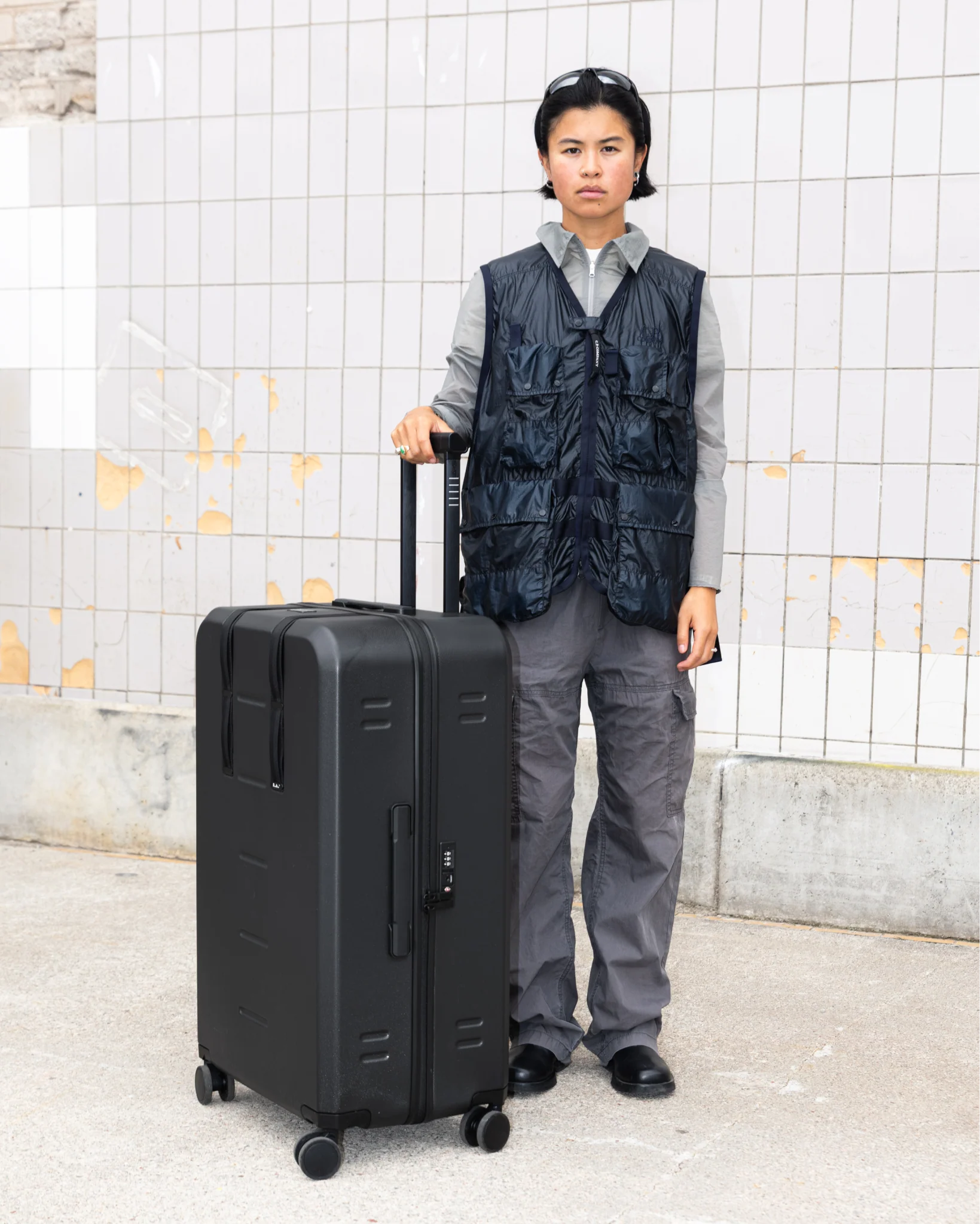 Ramverk Check-in Luggage Large Black Out - Image 6