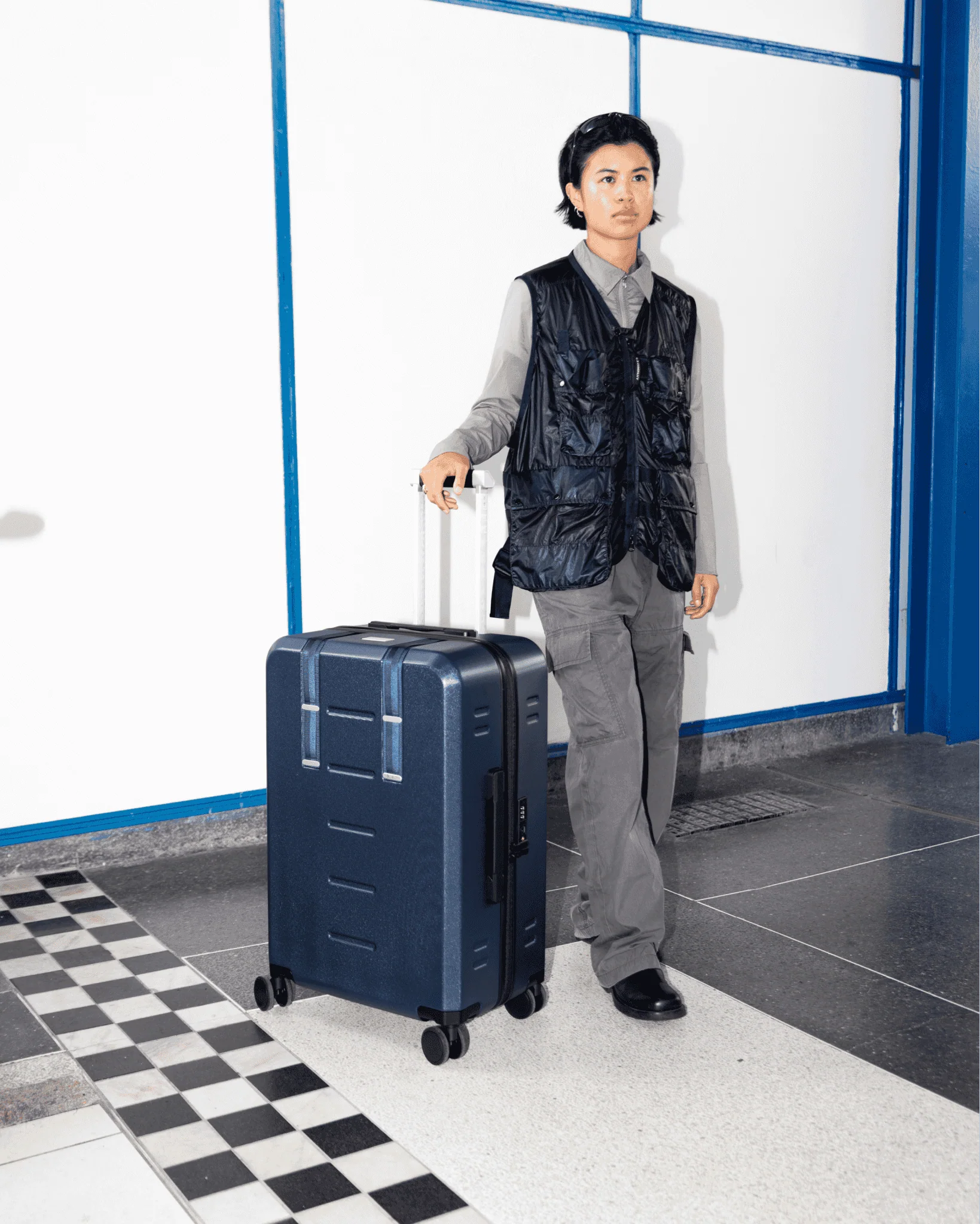 Ramverk Check-in Luggage Medium Blue Hour - Image 2