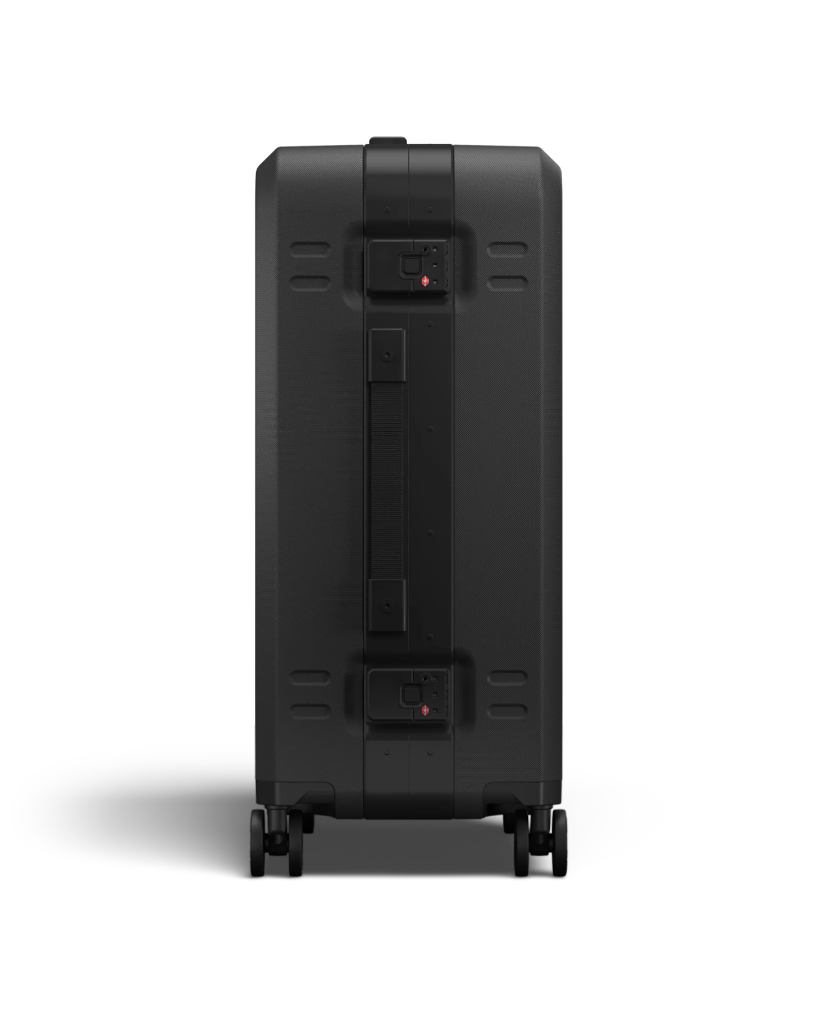 Ramverk Pro Check-in Luggage Medium Black Out - Image 5