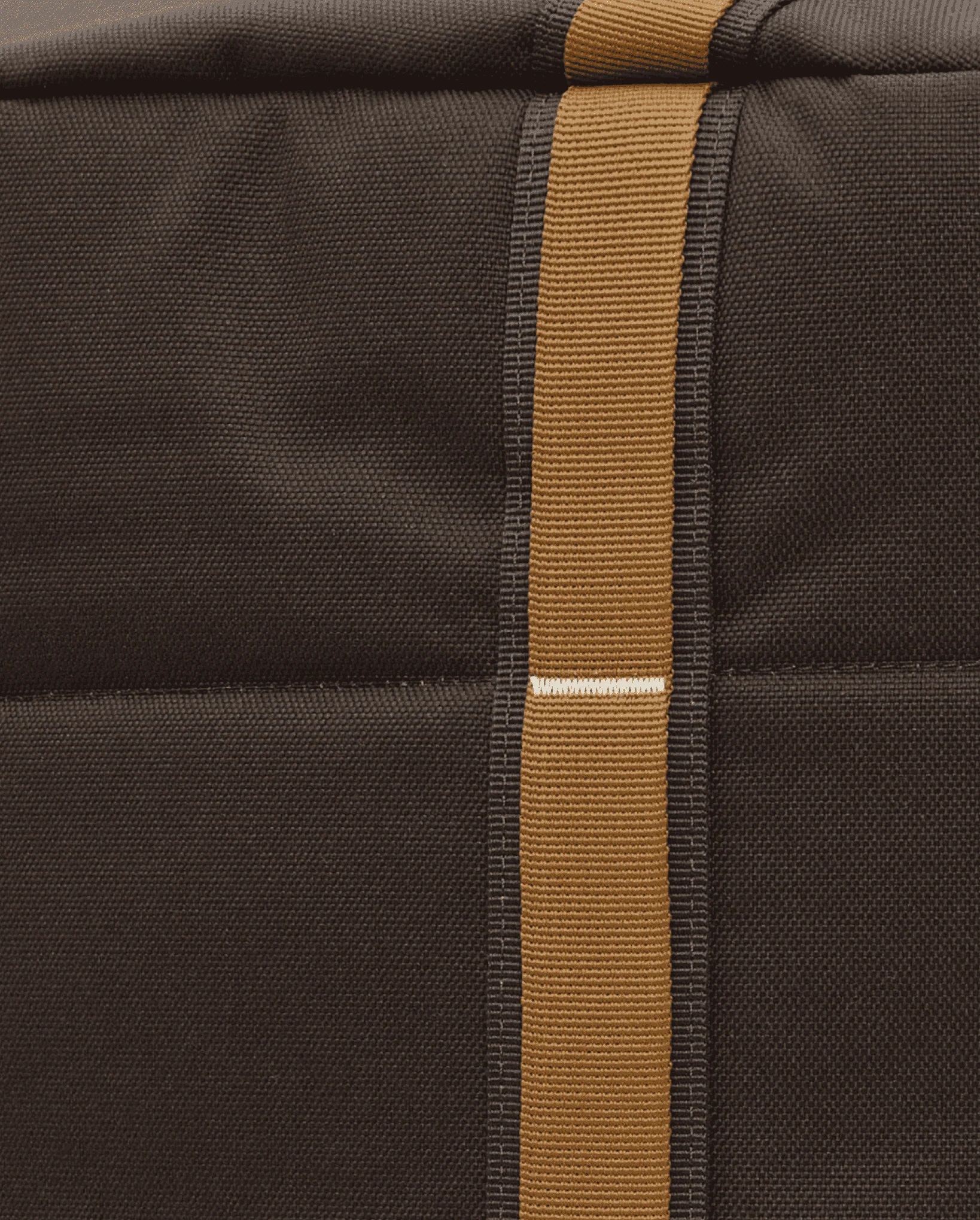 Roamer Duffel 60L Cappuccino - Image 10