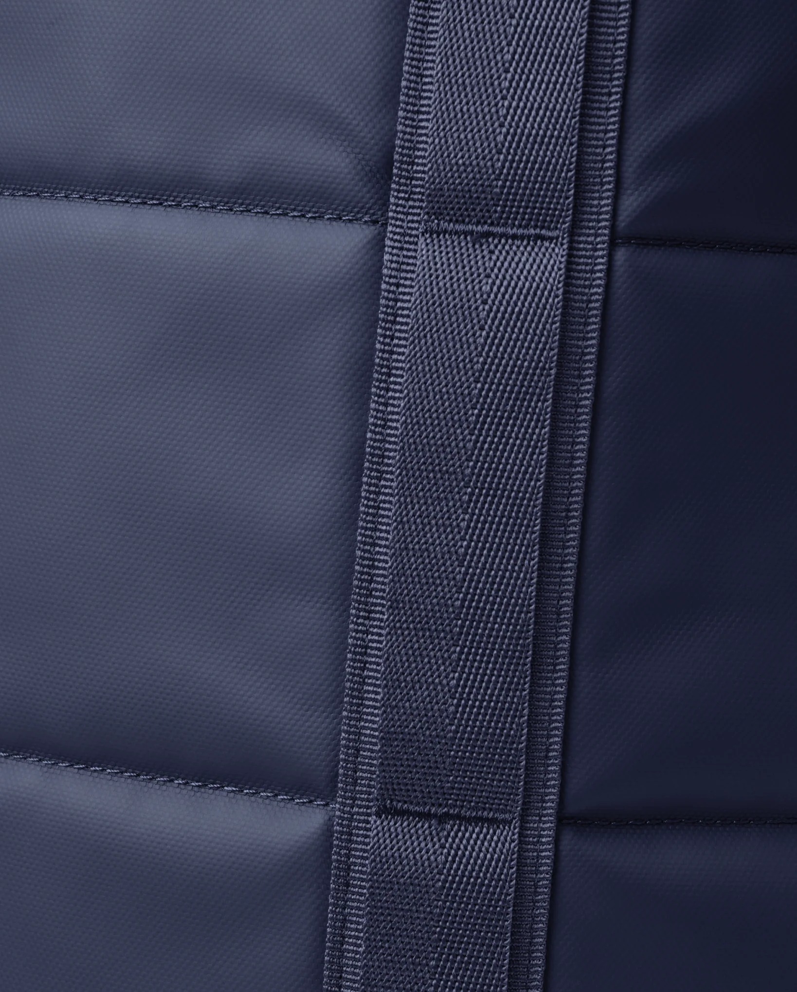Roamer Duffel Backpack 25L Blue Hour - Image 10