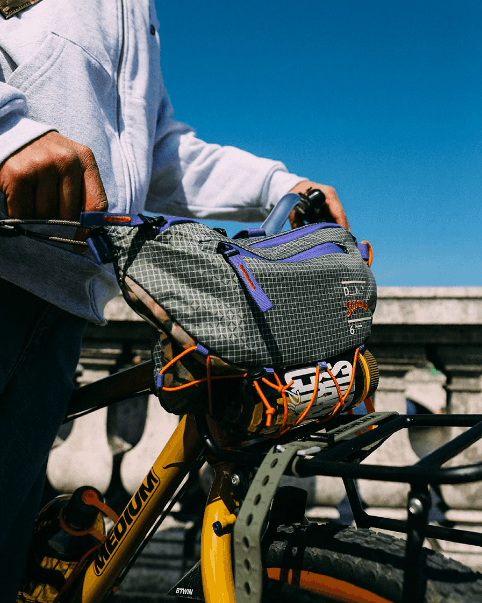 Roamer Pro Sling Bag 6L Db x Starcow - Image 2