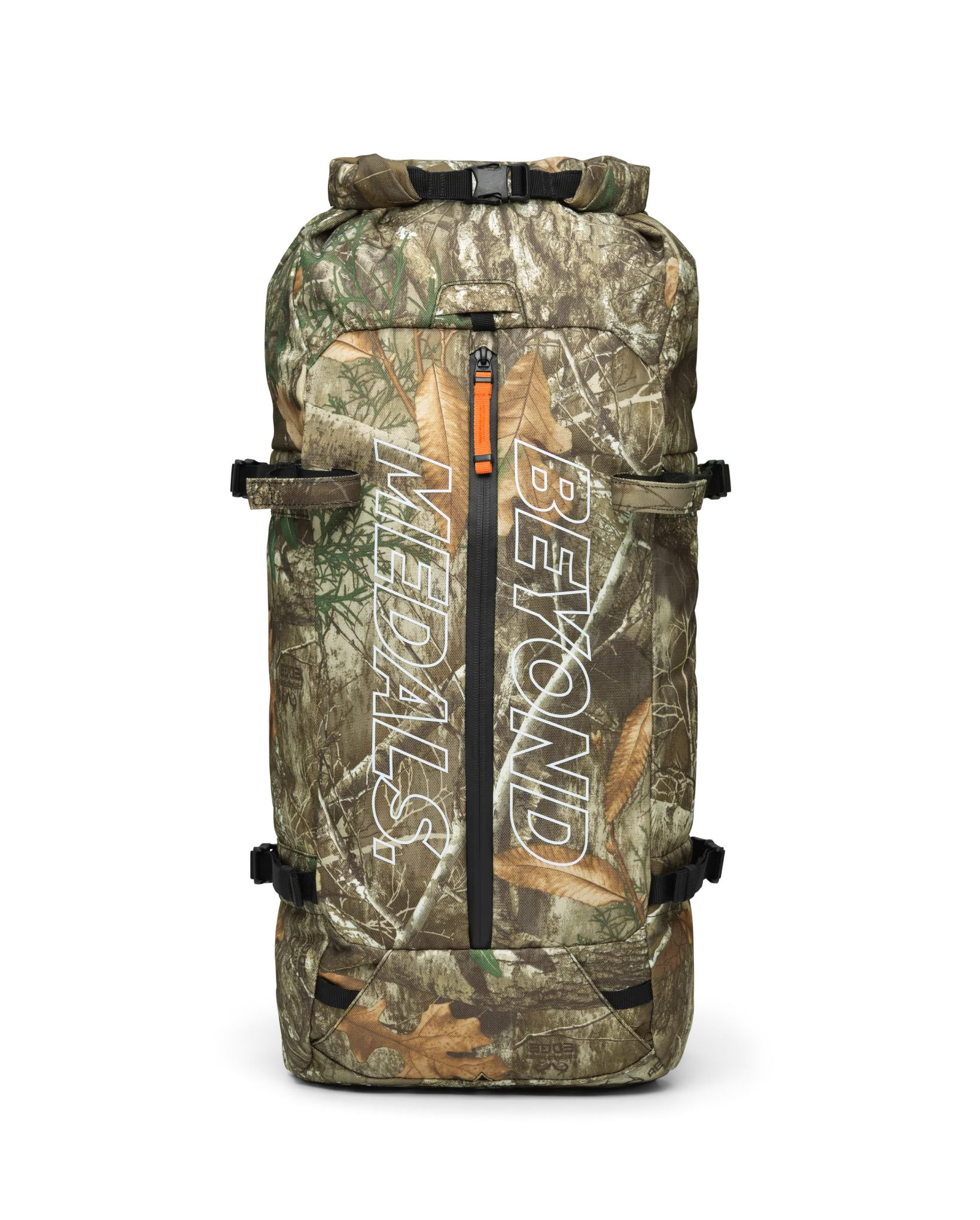 Snow Pro Backpack 32L Db x Beyond Medals - Image 3