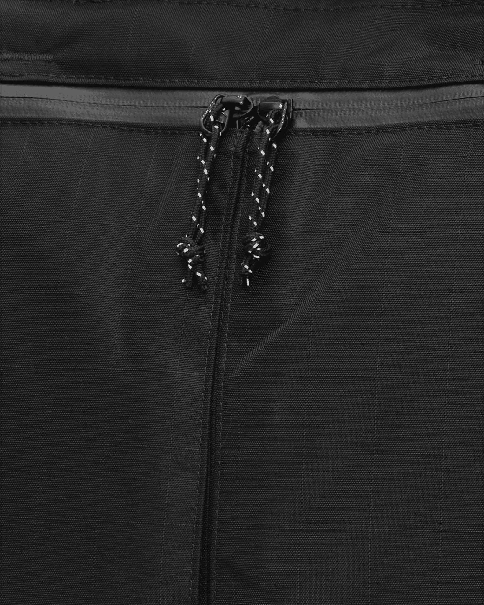 Utility Tote 32L Black Out - Image 7