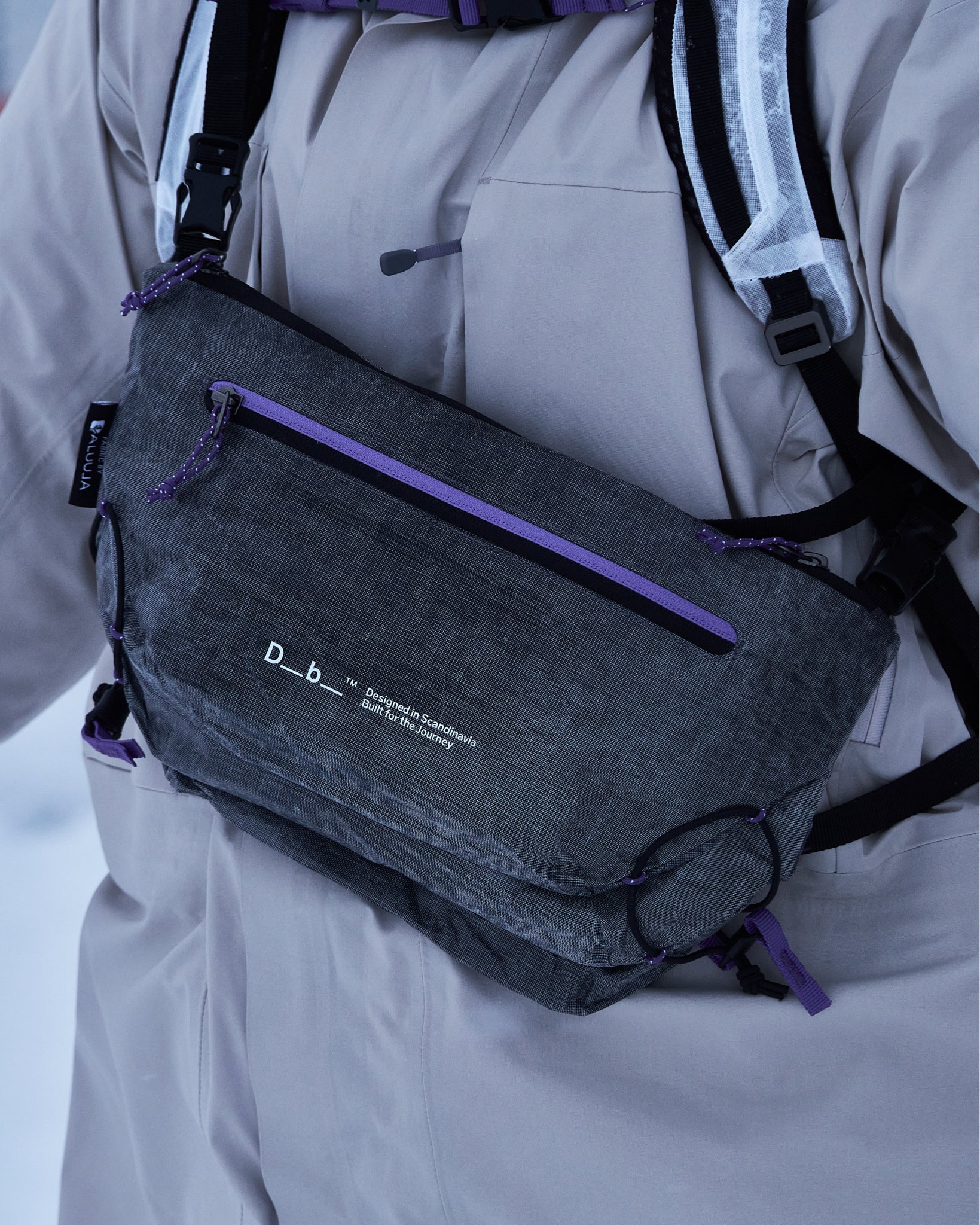 Weigh Lighter Sling 10L Weigh Darker - Image 4